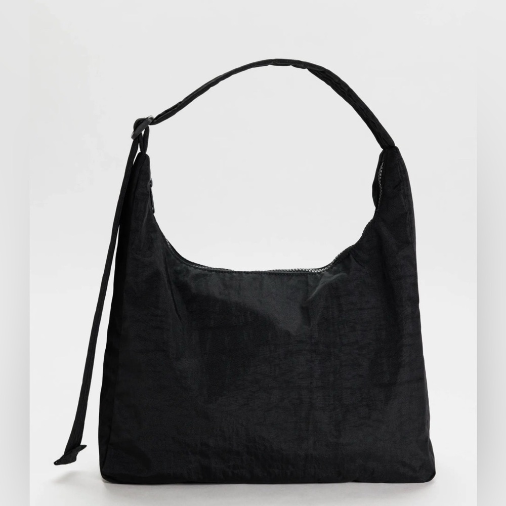 NWT BAGGU Shoulder Bag - Black